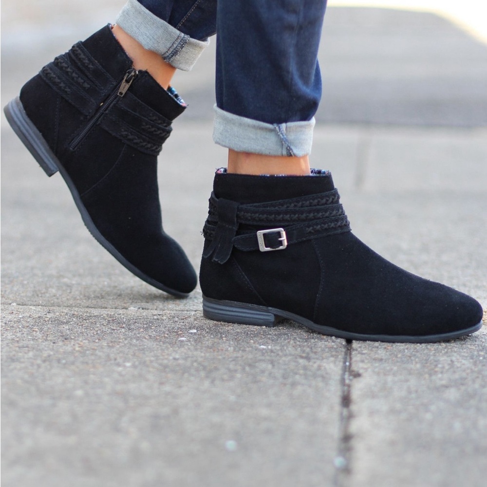 Minnetonka Black Ankle Boots